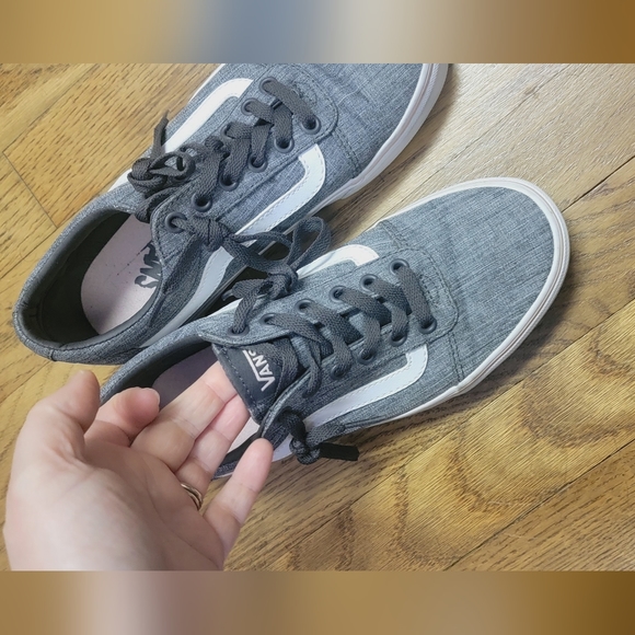 Vans Shoes - Picture 2 of 3